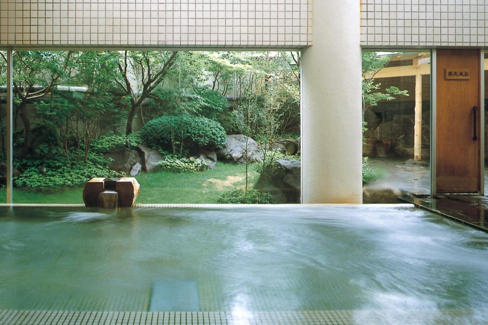 Yokote Plaza Hotel Buitenkant foto